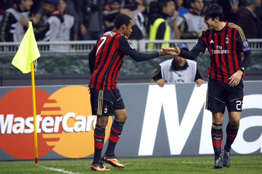 L&#39;1-0 del Milan parla brasiliano: Robinho e Kak dialogano ed  vantaggio rossonero. Reuters